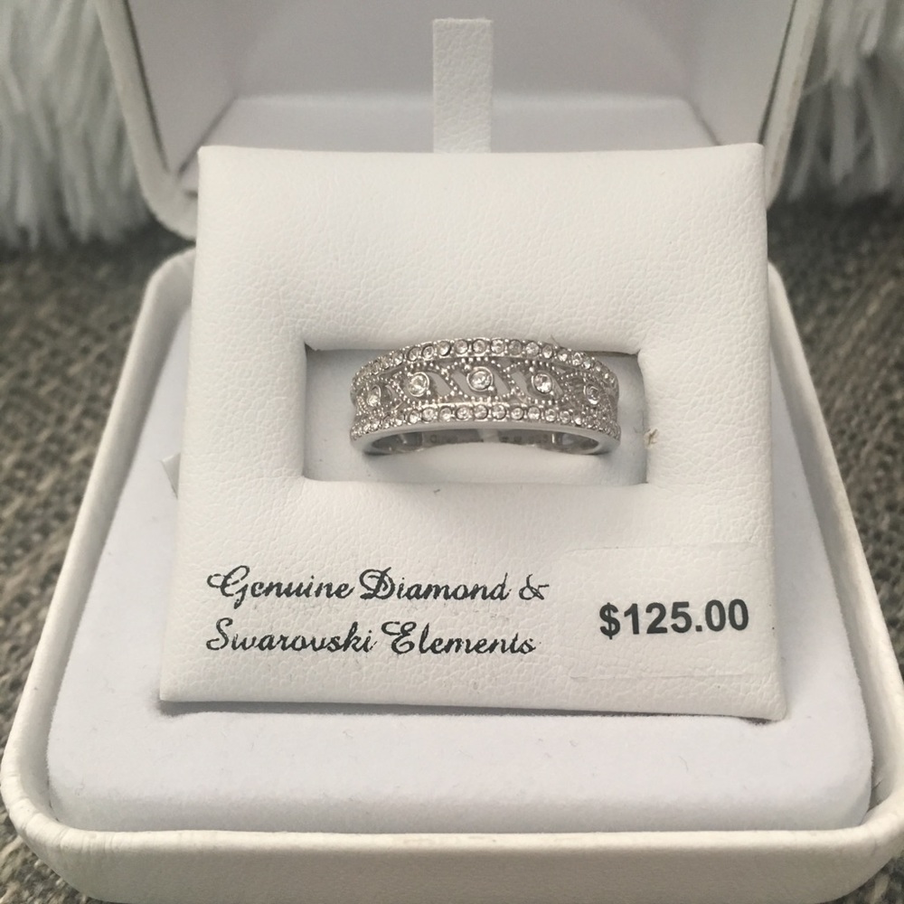 Swav crystal & diamond accent ss ring